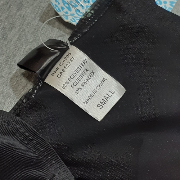 Sinful Wish Chain Halter Bikini Set Small NWT - Picture 4 of 13